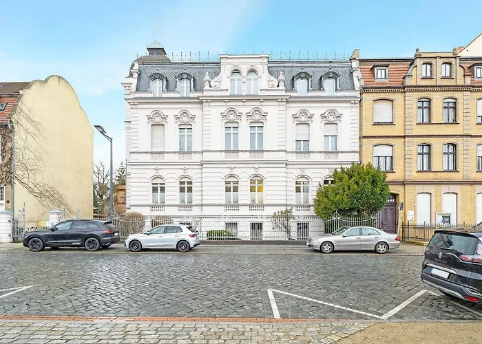 Apartments Direkt Am Staatstheater,Modern,Zentral,Ruhig,2 Zimmer,Netflix,Privatparkplatz Auf Dem Hof