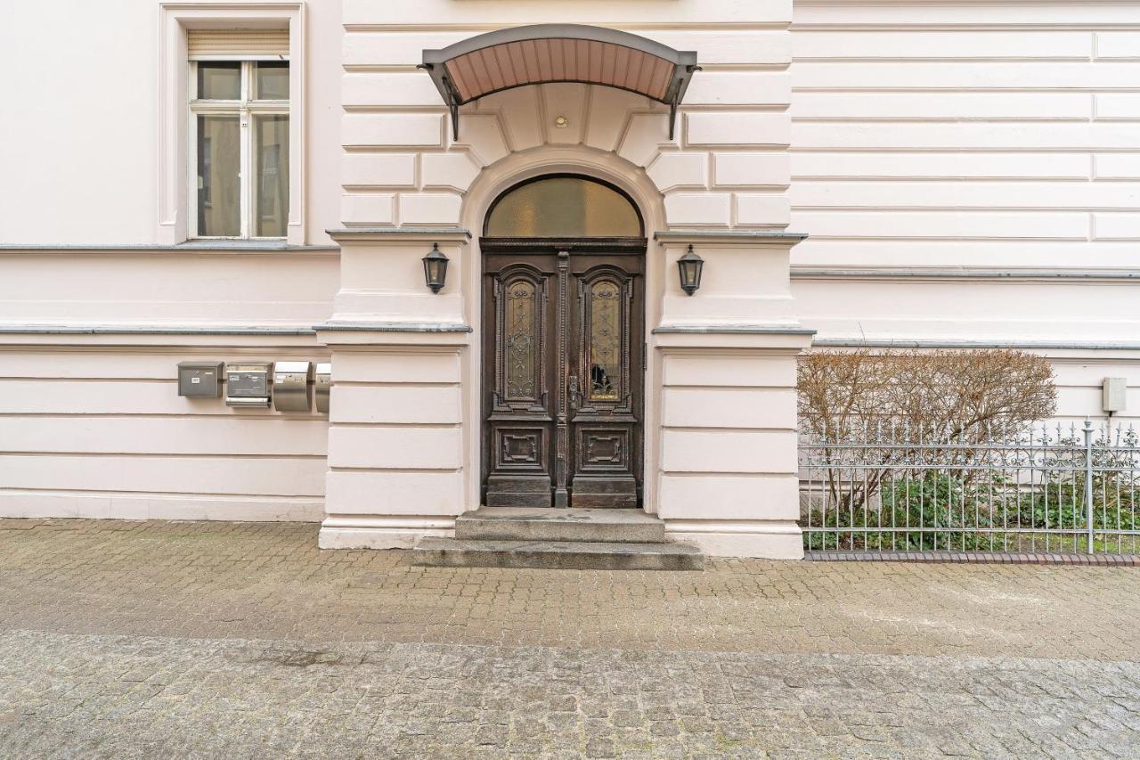 Direkt Am Staatstheater,modern,zentral,ruhig,2 Zimmer,netflix,privatparkplatz Auf Dem Hof Apartment *